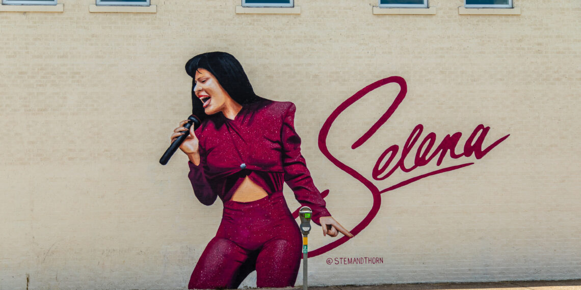Selena_Oak Cliff mural by Jeremy Biggers