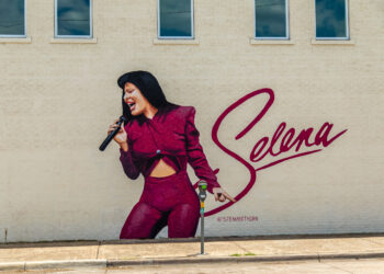 Selena_Oak Cliff mural by Jeremy Biggers