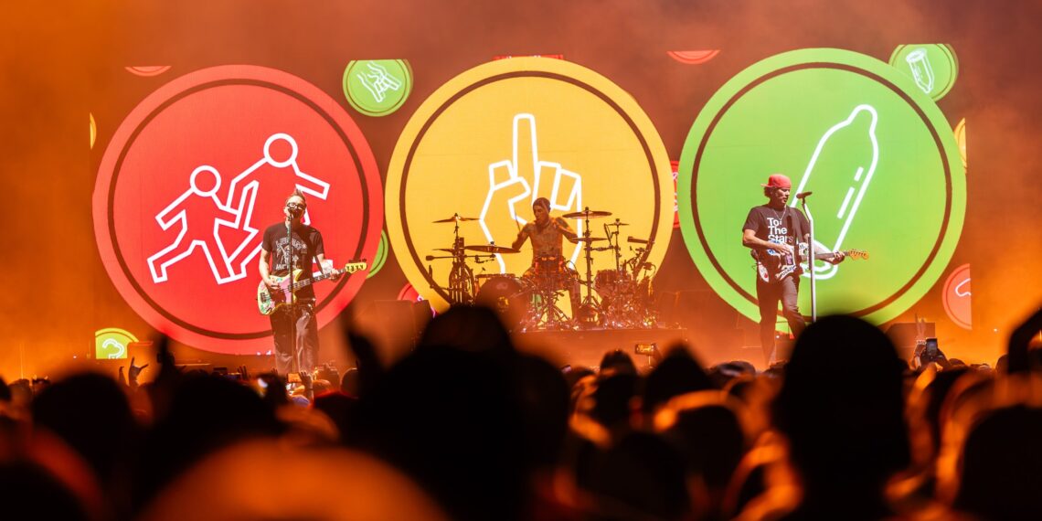 Blink-182 in Dallas: The Mark, Tom and Travis Show is Back!